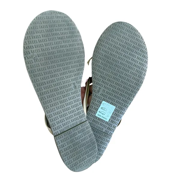 TKEES Solids No. 9 Leather Flip Flops Women’s 9 Taupe Thong Sandals Neutral - Image 3
