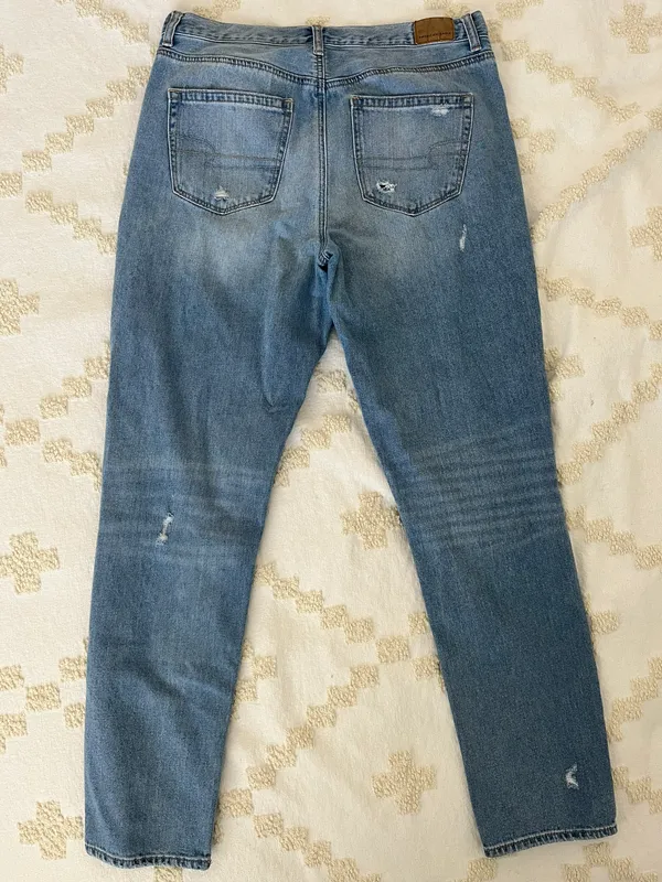 Outfitters Mom Jeans - Image 2