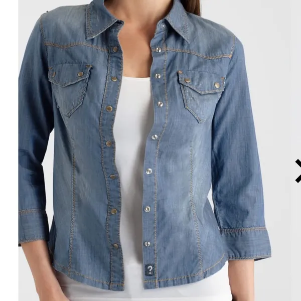 Guess Lexi denim shirt distressed look J - Image 2
