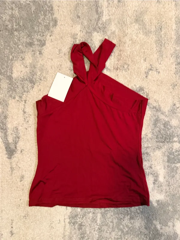 NWT Verdusa Burgundy Cross Front Top - Image 4