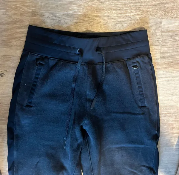 Lululemon Joggers - Image 2