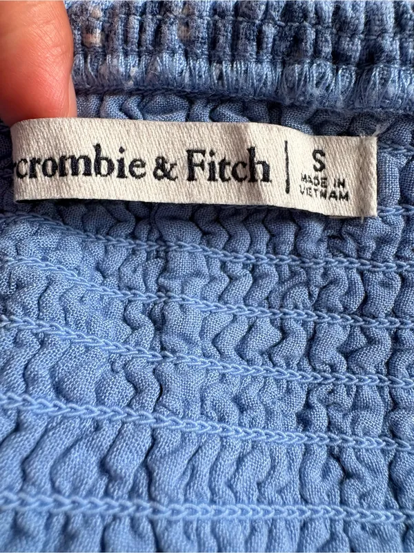 Abercrombie & Fitch Floral Smocked Puff Sleeve Top Size S - Image 9
