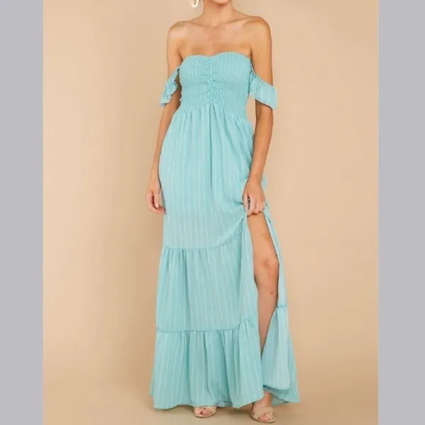 ✨ Red Dress Boutique ABOVE AVERAGE AQUA STRIPE MAXI DRESS✨ - Image 4