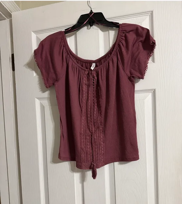 Colosa Boho Crochet Lace Peasant Top Burgundy Mauve Short Sleeve Size L - Image 7