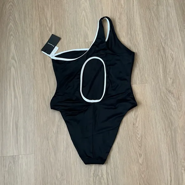 Fabletics One Shoulder Cutout One-Piec Women's Swimsuit L - Image 9