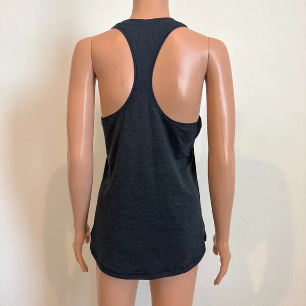 Vuori Performance medium racerback active tank top TS 3625 - Image 8