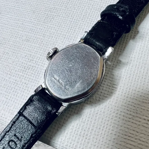 Dainty  Watch - Image 4