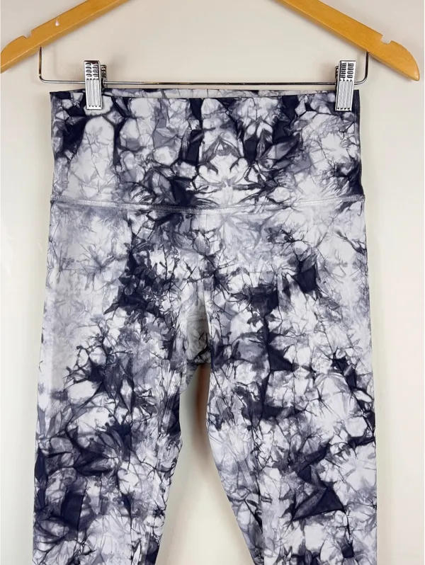 Lululemon Wunder Under Hi-Rise Shibori White Black Leggings Size 6 Luxtreme - Image 5