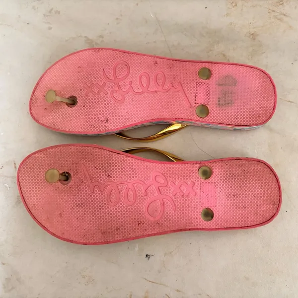 Lilly Pulitzer Rubber Flip Flops - Image 4