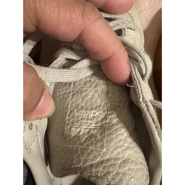 Adidas Samba Gum Soles sz 5 - Image 7