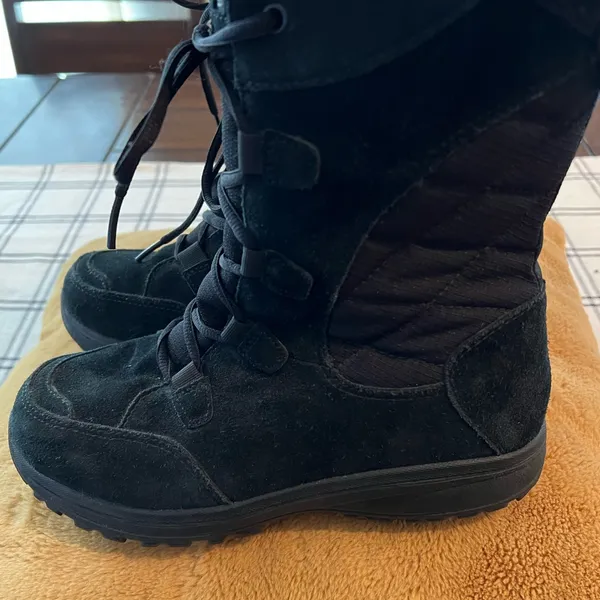 Columbia Boots winter boots size 6 snow boots - Image 5