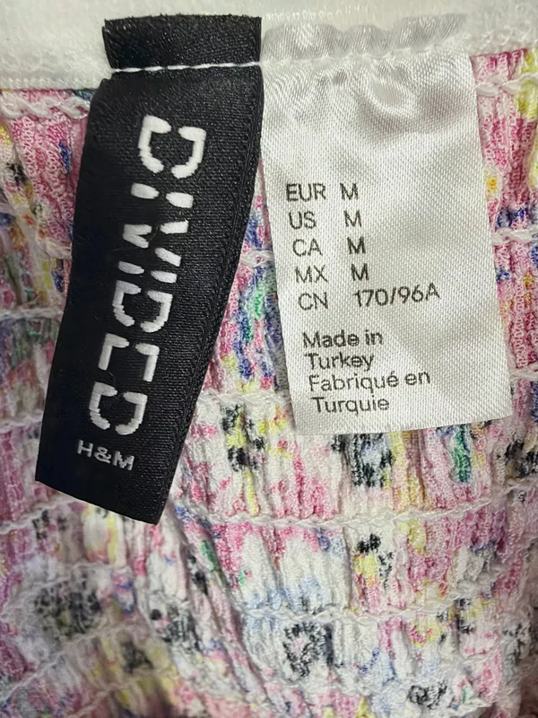H&M Women’s Crinkle Cut Floral Print Off the Shoulders Quarter Sleeve Mini Dress - Image 3