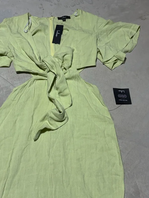 NWT Lulus summer journey Lime Green Tie-Front cutout Midi Dress small - Image 6