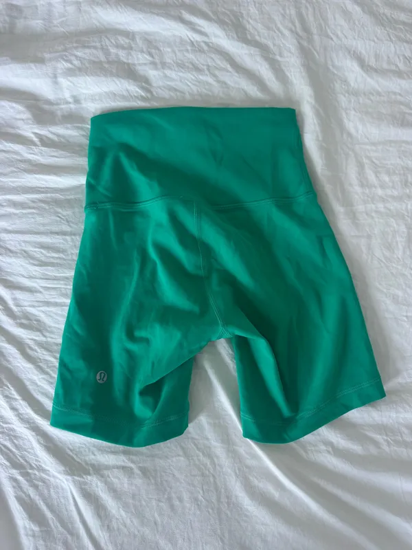 Lululemon Biker Shorts 6" - Image 2
