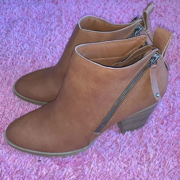 Dolce Vita Zip-Up Leather Booties Brown Size 10 - Image 3