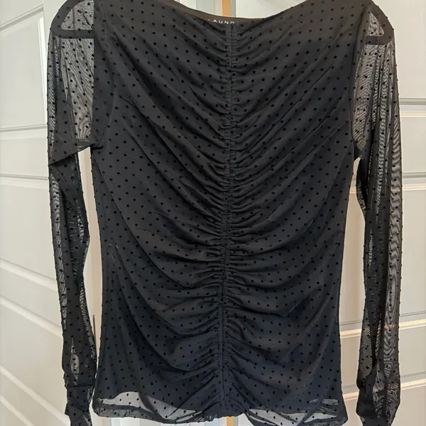 LAUNDRY by Shelli Segal Boatneck Long Sleeve Ruched Mesh Top - Image 6