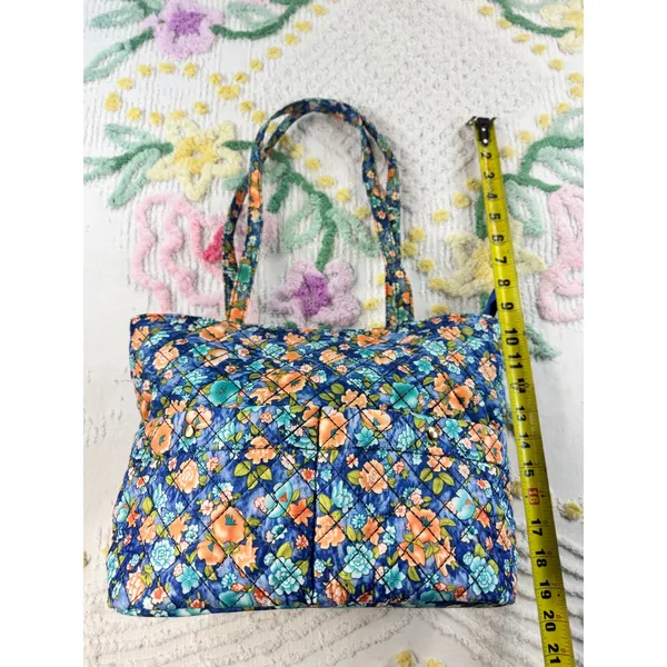 Blue‎ Floral Quilted Cotton Tote Bag Zippered Shoulder Bag with Pockets - Image 3