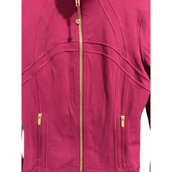 Lululemon Define Cropped Jacket Nulu Magenta Smoke‎ Gold Women's Sizes 8 - Image 7