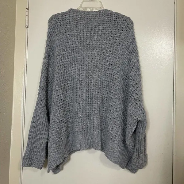 FREE PEOPLE Crochet knit oversized baby blue drop shoulder cardigan sweater XS - Image 5