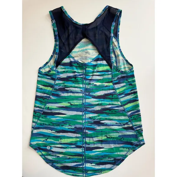 Lululemon Sculpt Tank Size 4 Blue Green Print Running Workout‎ Athleisure Top - Image 3