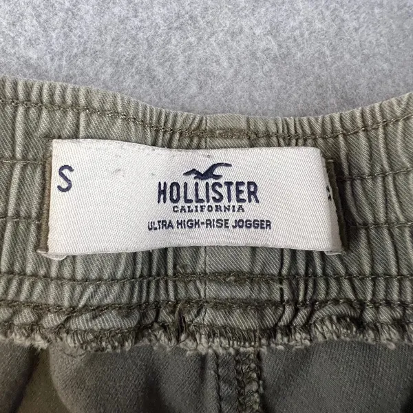 Hollister Pants Women's small Olive green Ultra high rise jogger elastic waist. - Image 2