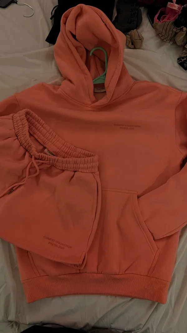 Pink Comfrt Set - Hoodie/shorts - Image 5