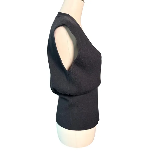 NWT Commense XS Black V Neck Gold Rose Button Cinched Waist Knit Sweater Vest - Image 3