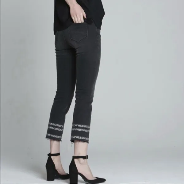 Driftwood Jeans Womens Size 27‎ Black Colette Snake Print Stripe Raw Cuff Crop - Image 4