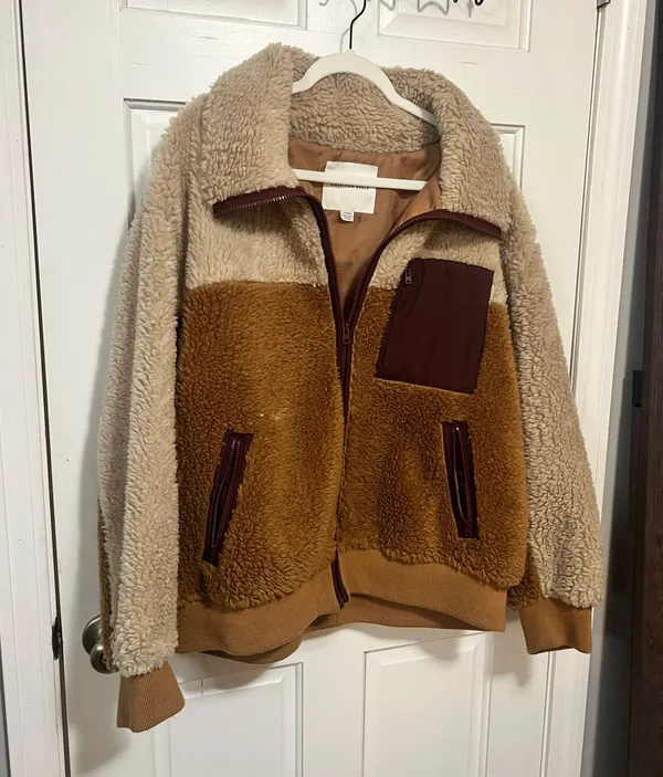 American Eagle Vintage Fleece - Image 5