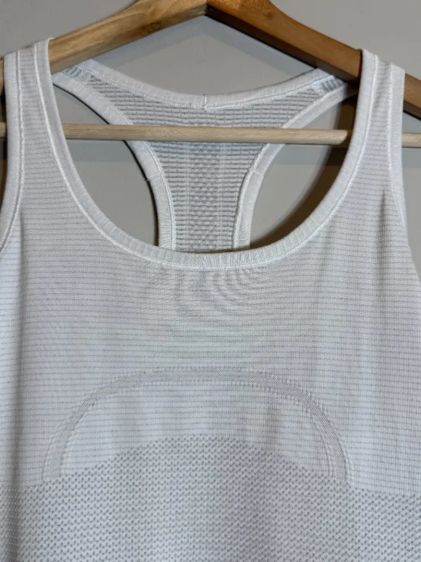 Lululemon Swiftly Tech Racerback Tank Top Women's 8 White Workout Gym Fitness - Image 6