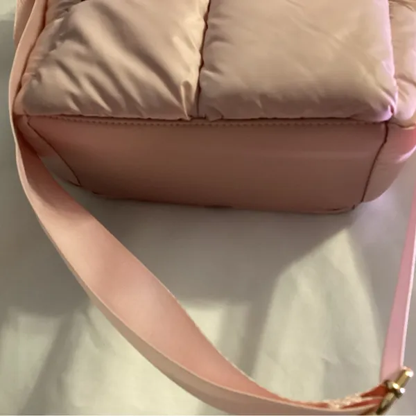 Pink puffer bag Jen & Co - Image 5