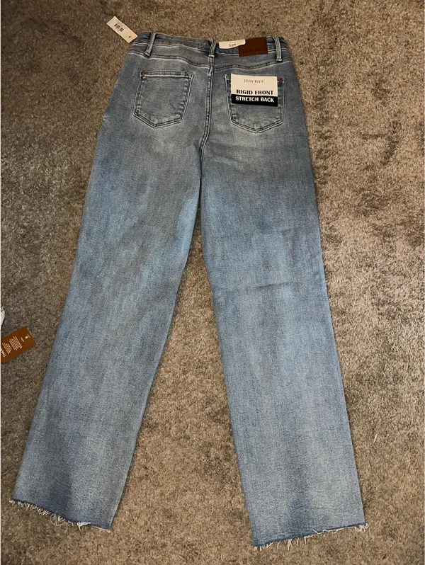 Judy Blue Blue Jeans - Image 5