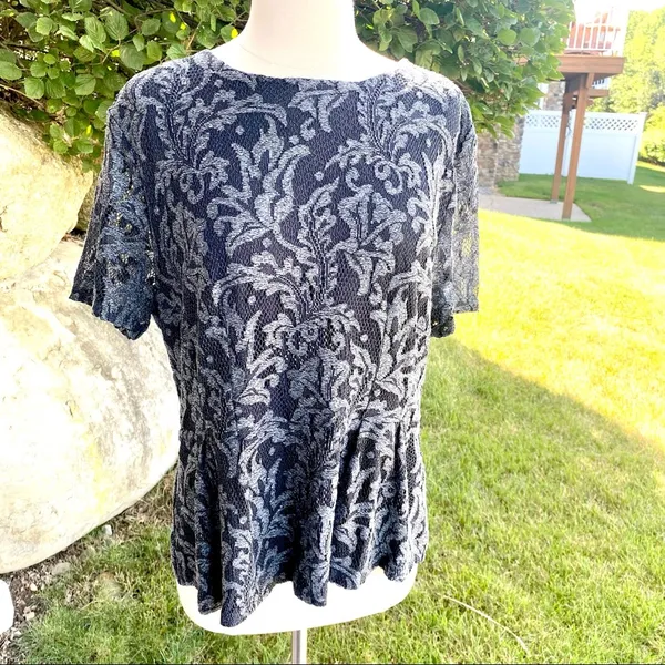 Ann Taylor Lace Peplum Top - Image 4