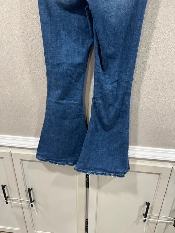 BKE Parker Super Flare High Rise Jean 27x 31 1/2 - Image 8