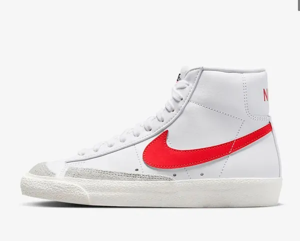 Nike Red Blazers - Image 2