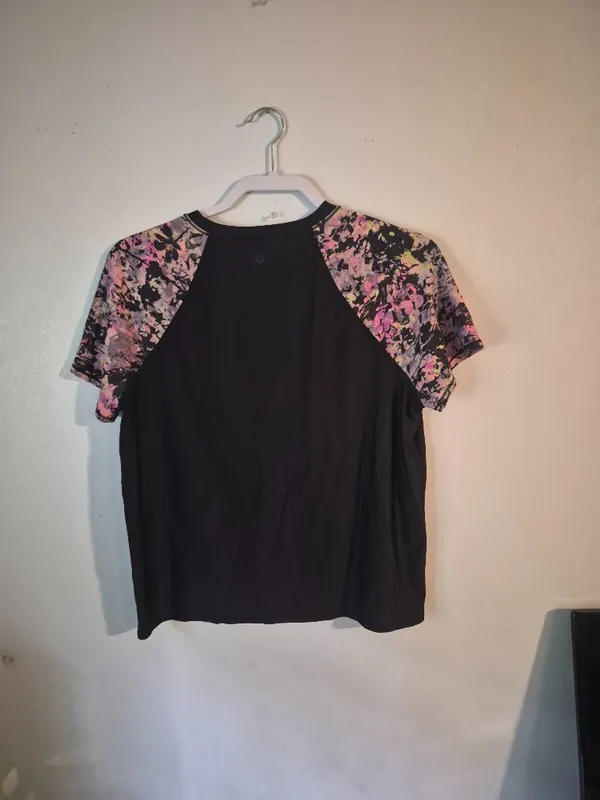 Lululemon Waterside Relaxed UVP Shirt - Image 5