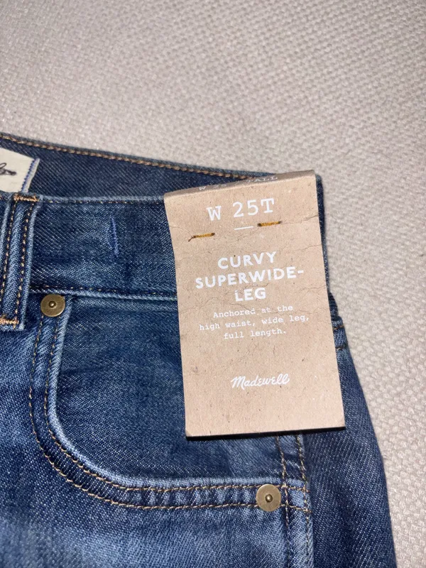 Madewell Curvy Superwide Leg Jeans 25T - Image 5