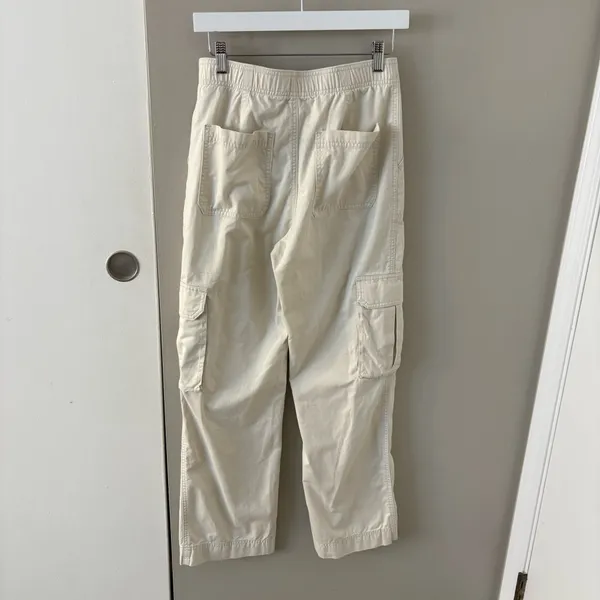 Abercrombie & Fitch High-Rise Cargo Pants - Image 2