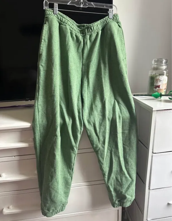 Gymshark Rest Day Sweats 2.0 Joggers Lift Green - Image 7