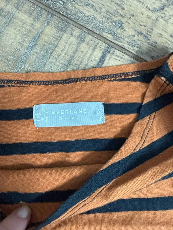 Everlane longsleeve top - Image 3