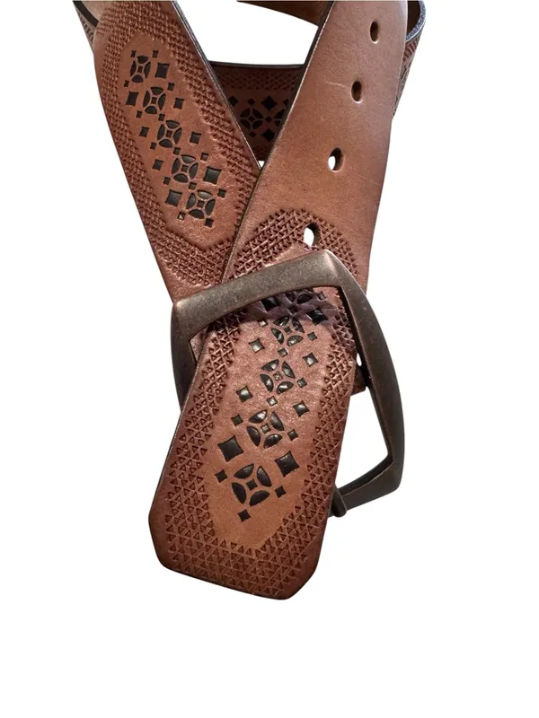Fossil Brown Leather Laser Cut Out Belt Medium BT3959231 - Image 4