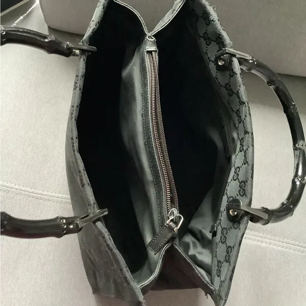 GUCCI canvas GG monogram bag 🖤🔥🖤 - Image 11
