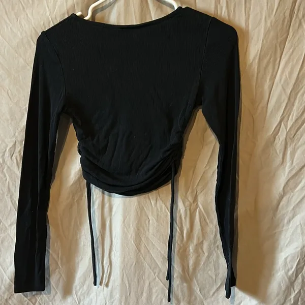 Princess Polly long sleeve - Image 3