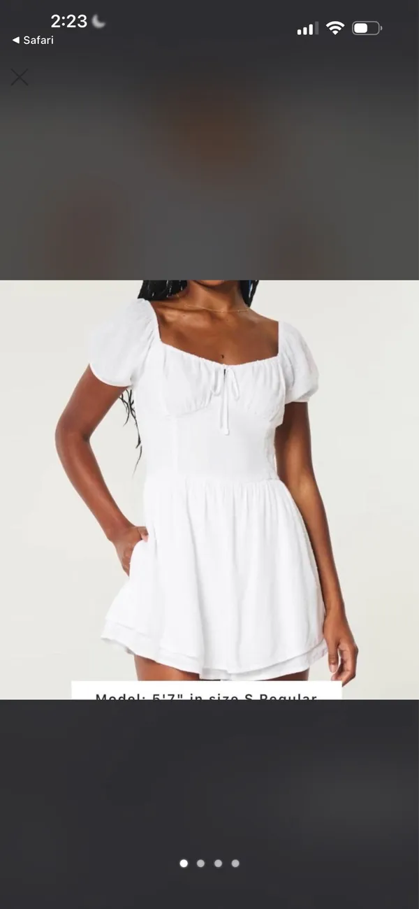 White Hollister romper - Image 5
