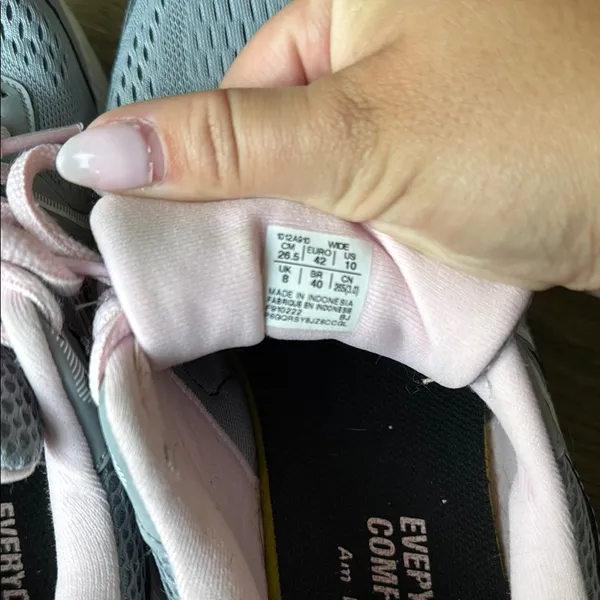 ASICS Gray and Pink Athletic Shoes with Cushioning - Image 6