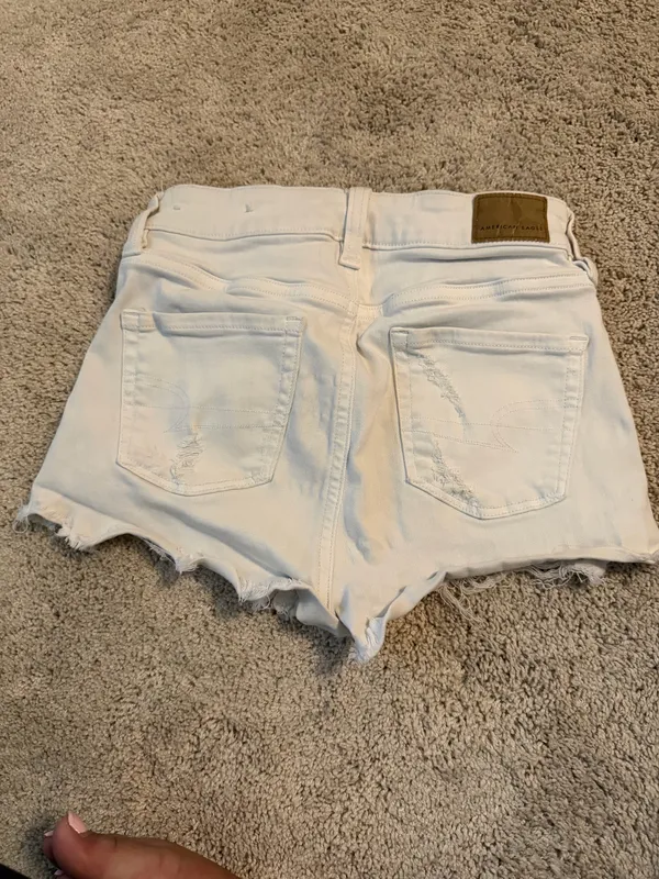 American Eagle White Shorts - Image 2