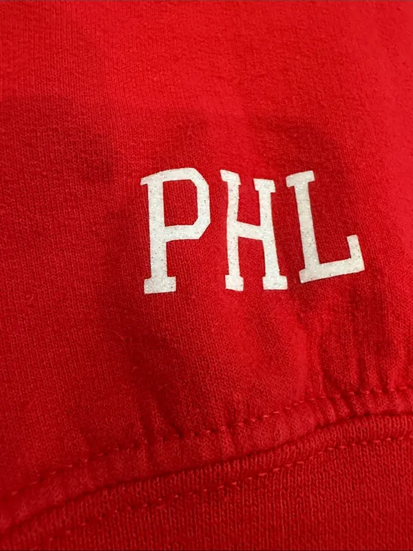 Gildan Red Phillies Crewneck Sweatshirt Size Large - C11-444 - Image 5