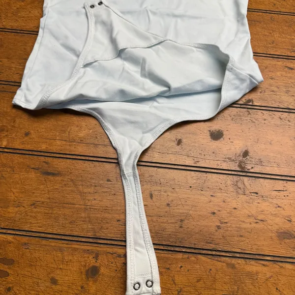 Abercrombie Fitch Soft A F Collection‎ Light Blue Tank Bodysuit Women's Size M - Image 4