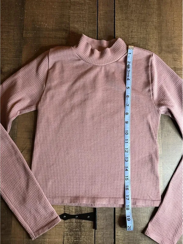 Aeropostale Seamless Mauve Waffle Knit Long Sleeve Crop Top - Medium - Image 3