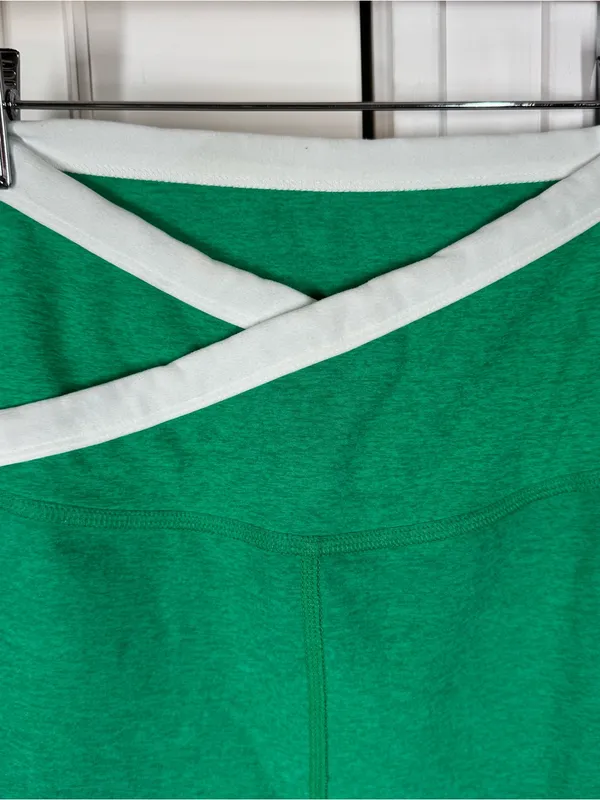 Beyond Yoga Spacedye Outlines High Waisted Midi Leggings Green Grass White‎ S - Image 2